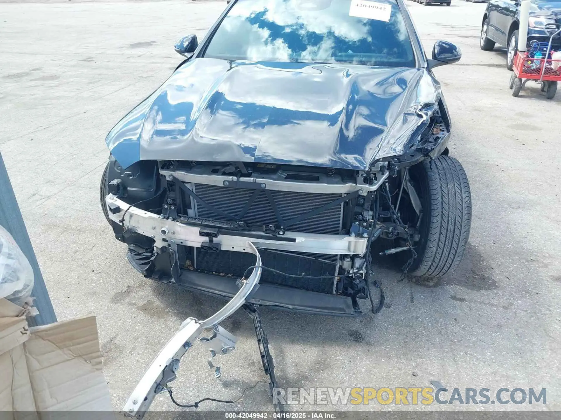 6 Photograph of a damaged car W1KAF4HB1RR165120 MERCEDES-BENZ C 300 2024