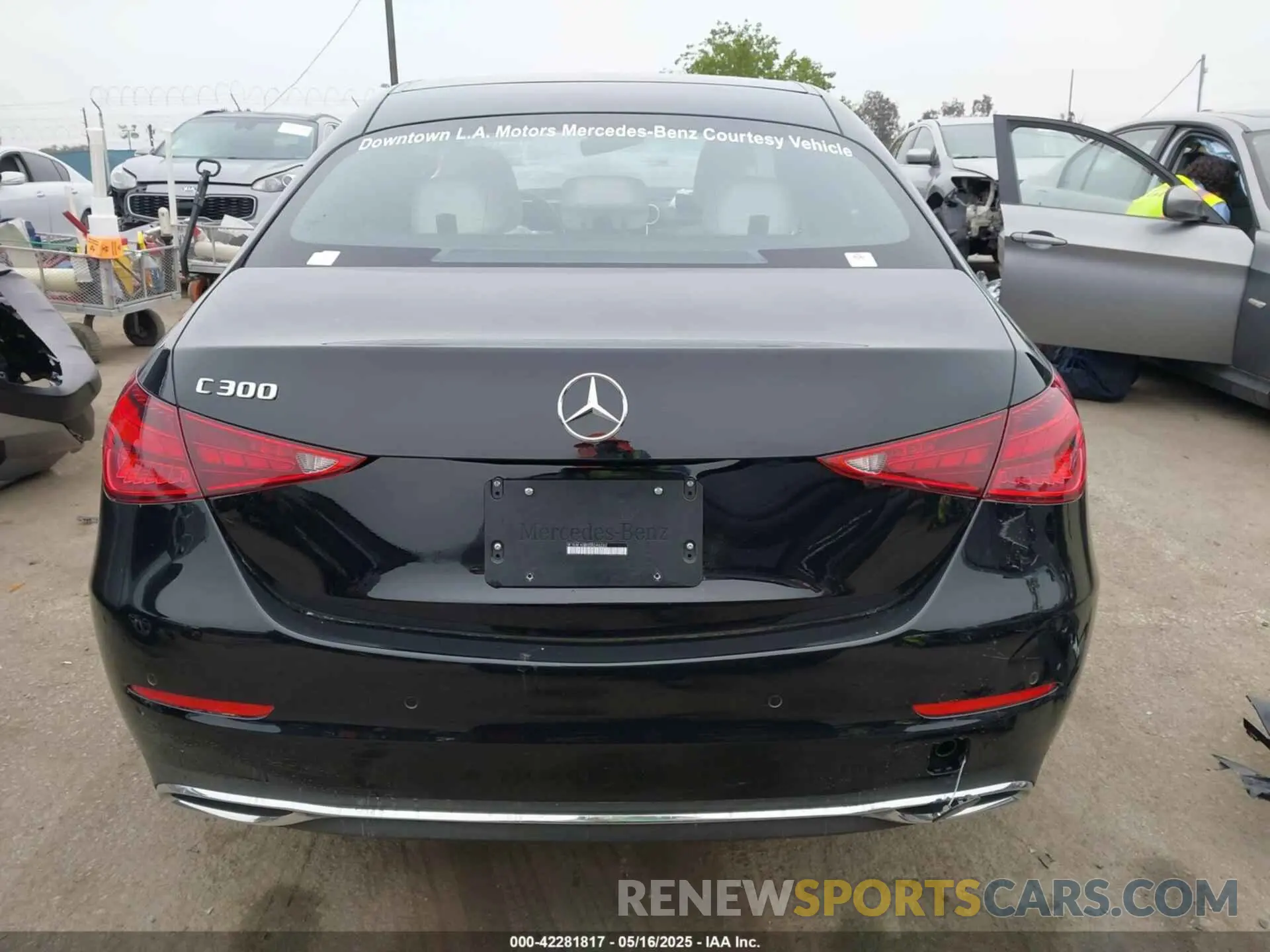 17 Photograph of a damaged car W1KAF4GB0SR246262 MERCEDES-BENZ C 300 2025