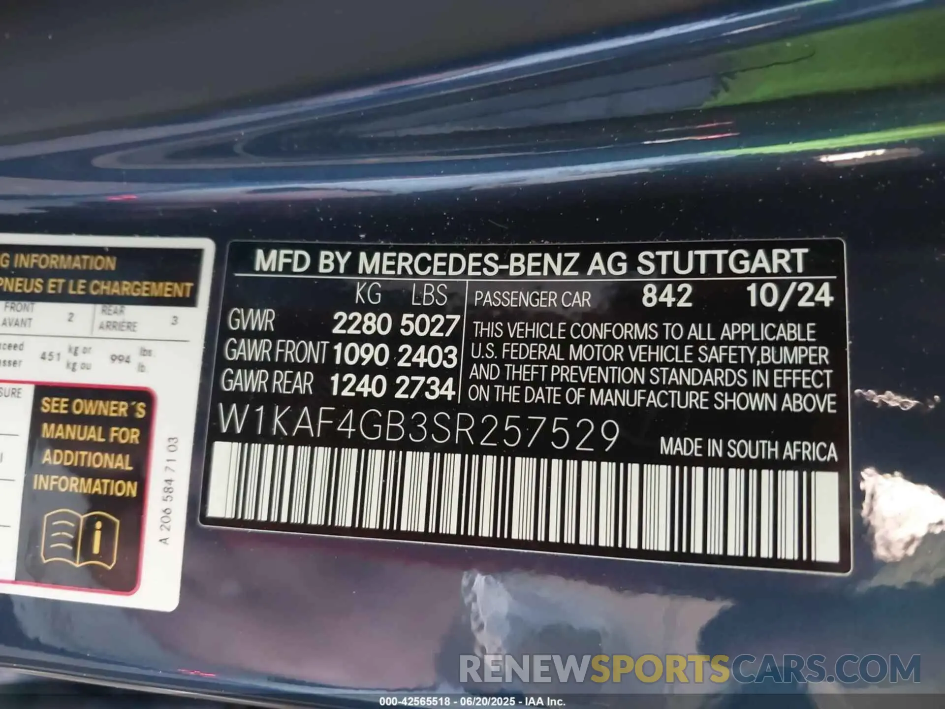 9 Photograph of a damaged car W1KAF4GB3SR257529 MERCEDES-BENZ C 300 2025