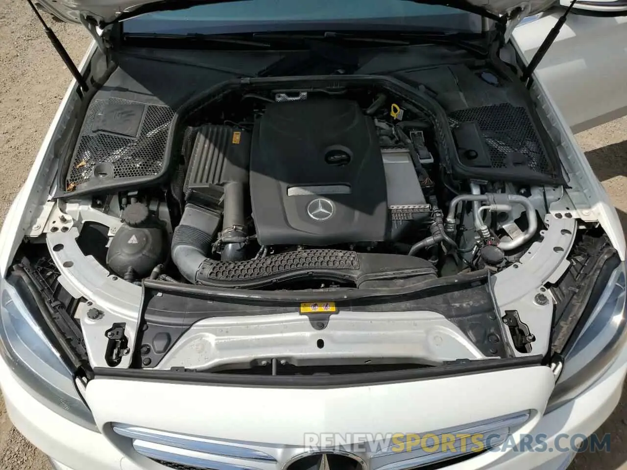 11 Photograph of a damaged car 55SWF4KB9HU215127 MERCEDES-BENZ C-CLASS 2017