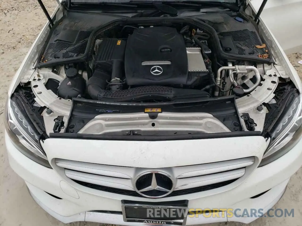 11 Photograph of a damaged car 55SWF4JB4JU273363 MERCEDES-BENZ C-CLASS 2018