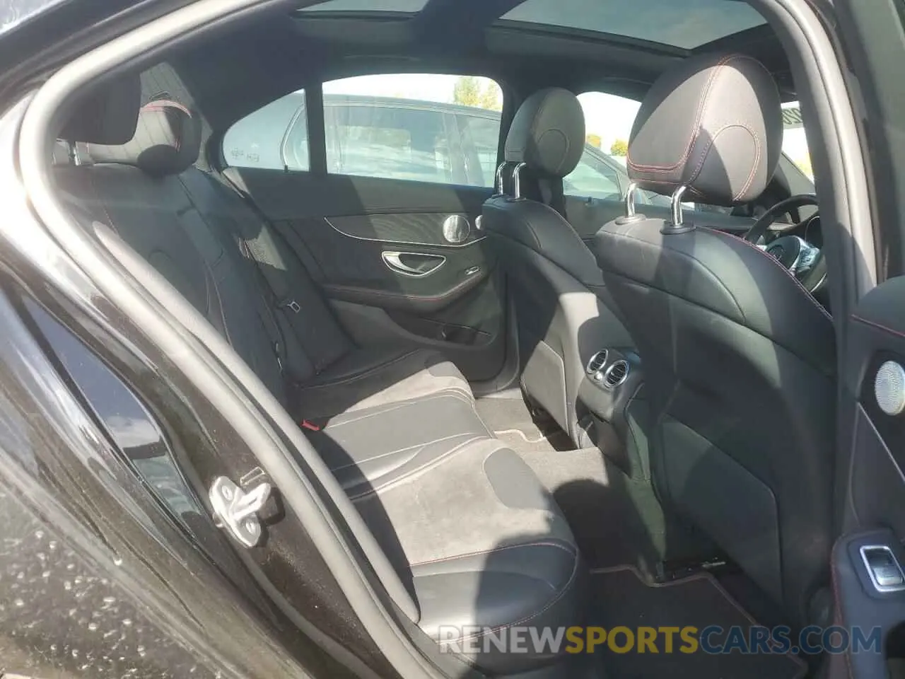 10 Photograph of a damaged car 55SWF6EB3KU318123 MERCEDES-BENZ C-CLASS 2019
