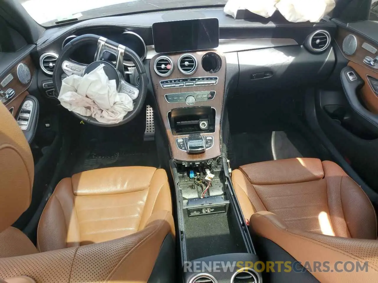 8 Photograph of a damaged car 55SWF6EB4KU287626 MERCEDES-BENZ C-CLASS 2019