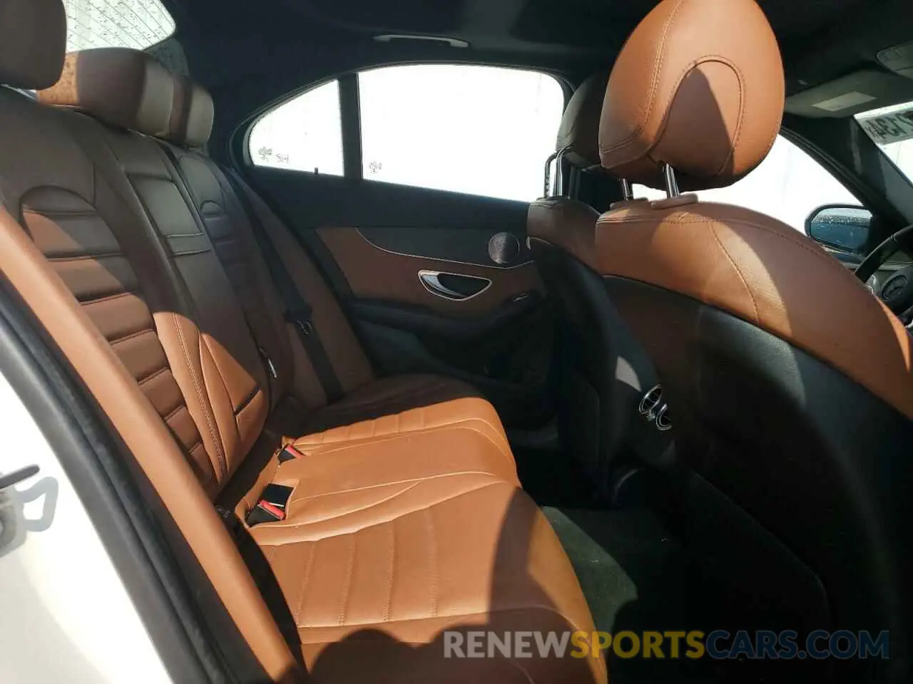10 Photograph of a damaged car 55SWF6EB8KU307442 MERCEDES-BENZ C-CLASS 2019