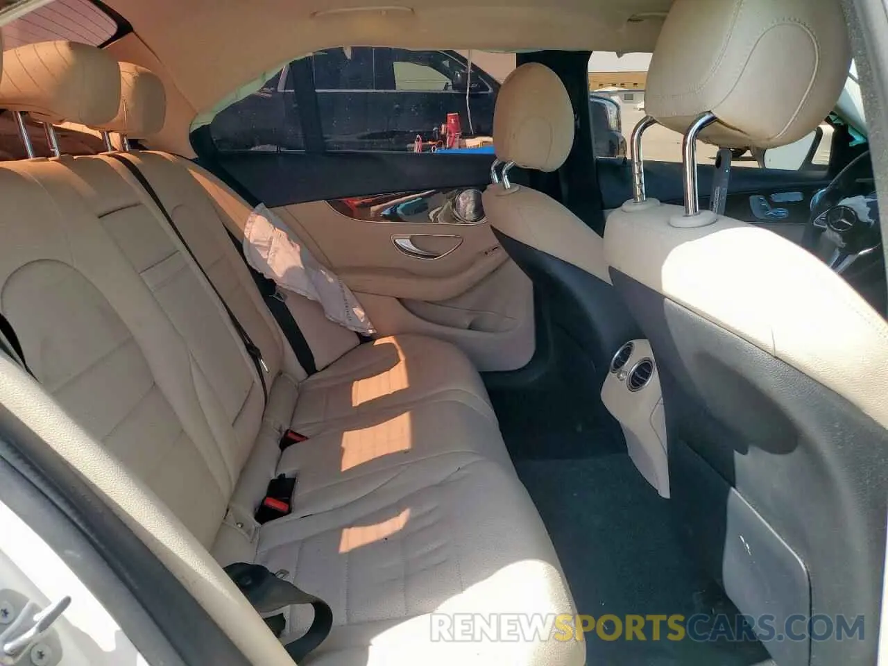 10 Photograph of a damaged car 55SWF8DB0KU321686 MERCEDES-BENZ C-CLASS 2019