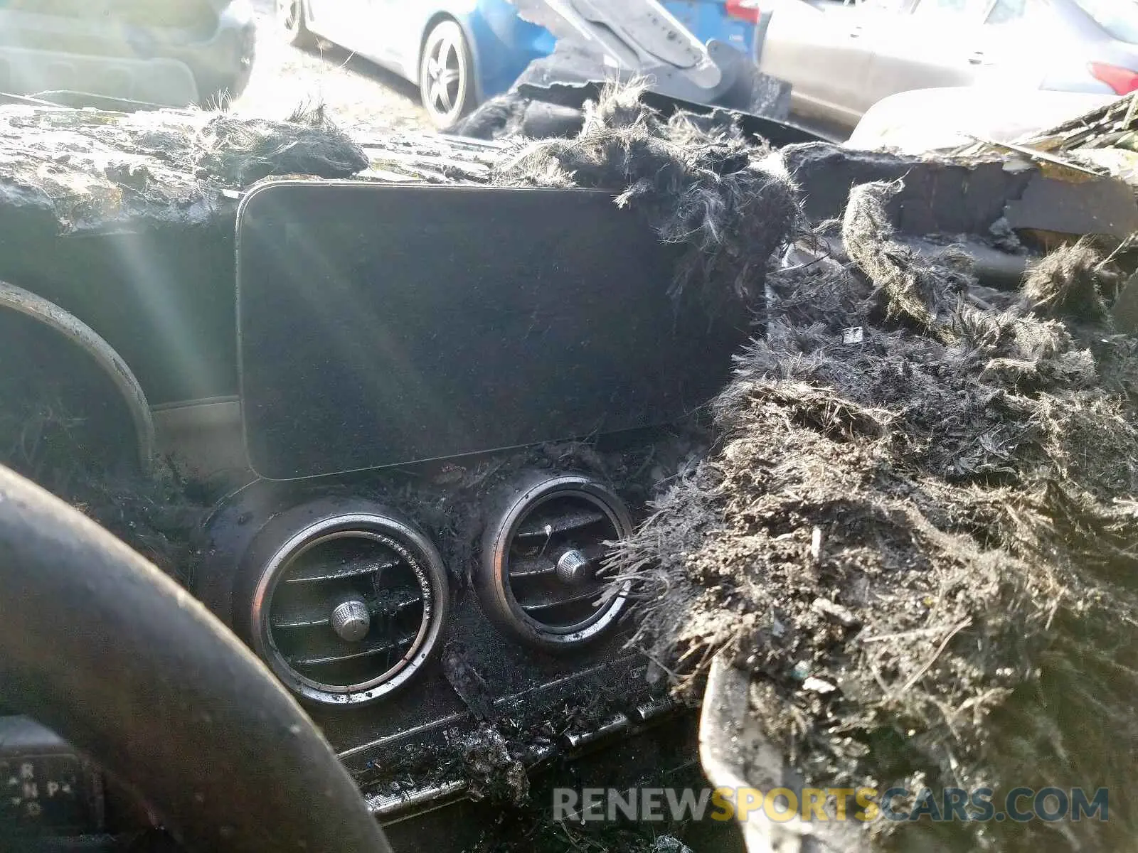 9 Photograph of a damaged car 55SWF8DB1KU302810 MERCEDES-BENZ C CLASS 2019