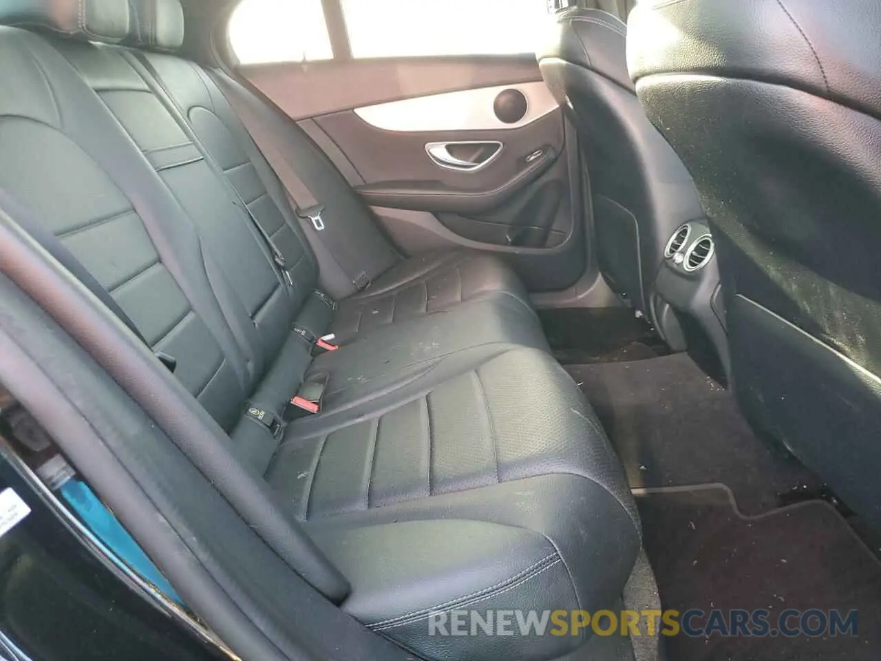 10 Фотография поврежденного автомобиля 55SWF8DB2KU286990 MERCEDES-BENZ C-CLASS 2019