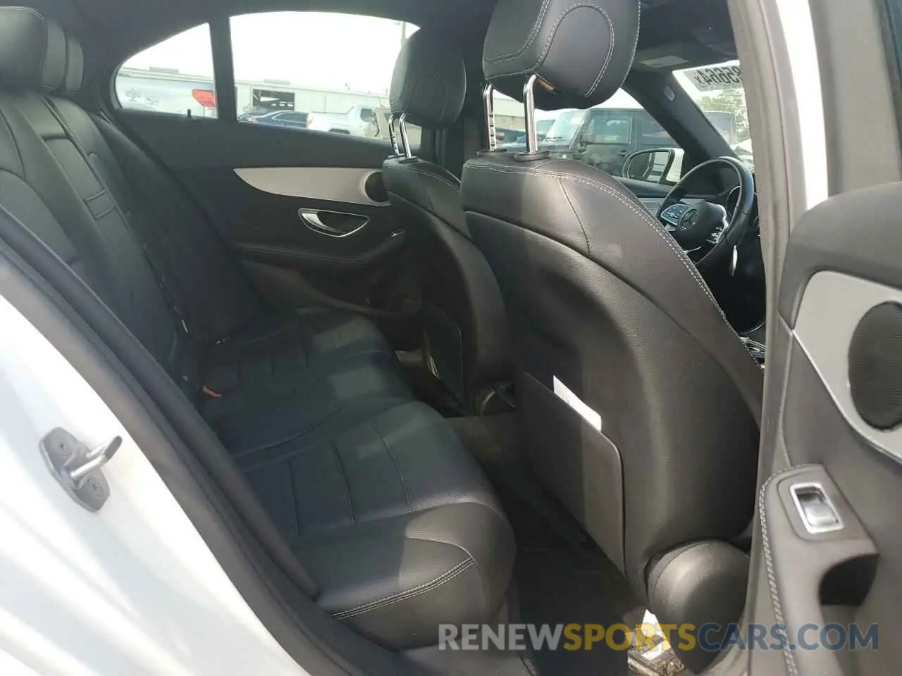 10 Photograph of a damaged car 55SWF8DB2KU309006 MERCEDES-BENZ C-CLASS 2019