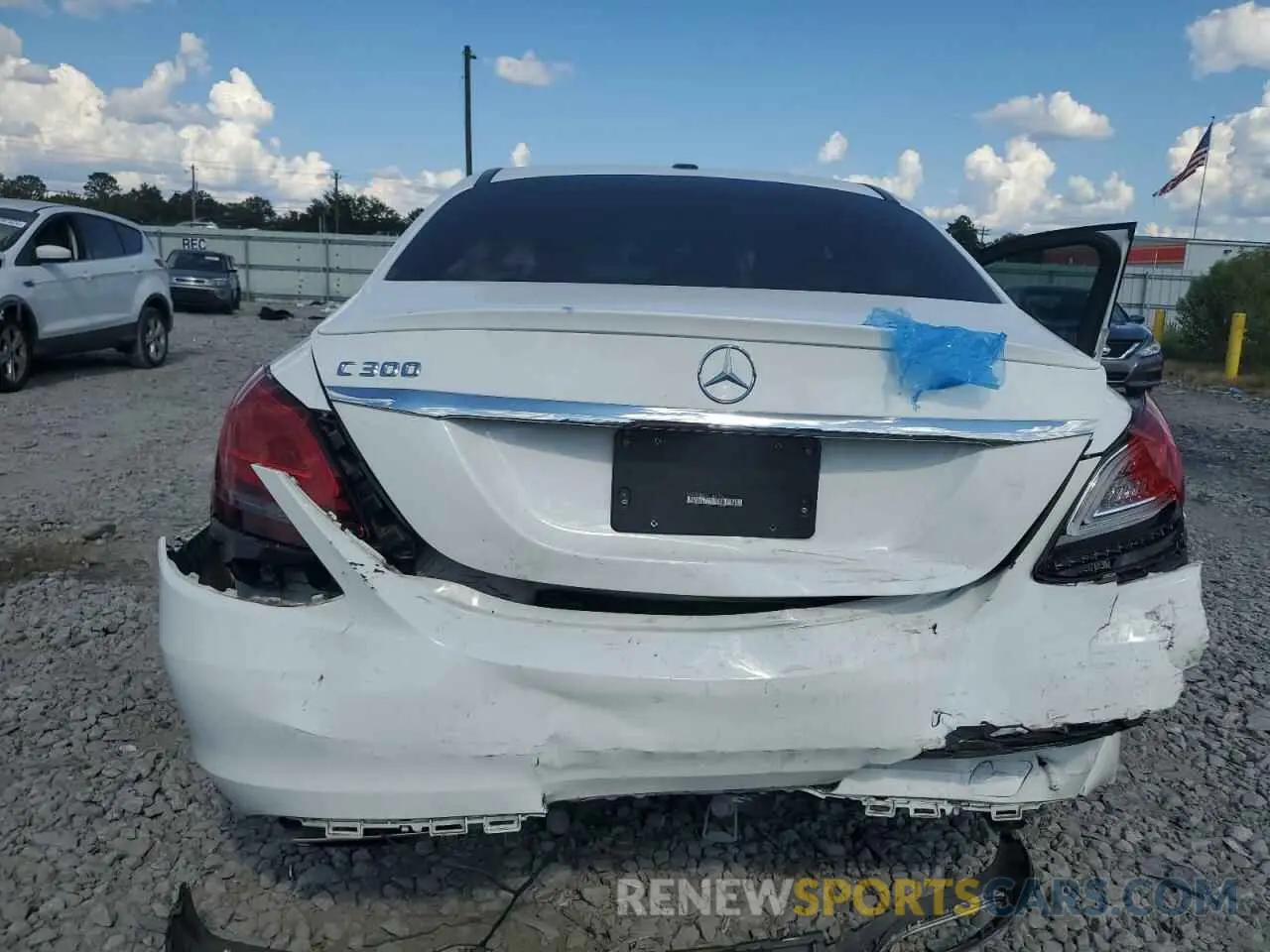 6 Photograph of a damaged car 55SWF8DB2KU309006 MERCEDES-BENZ C-CLASS 2019