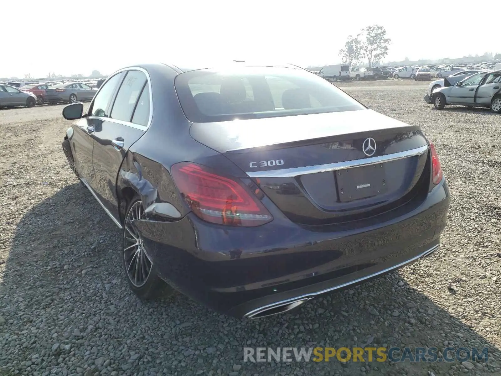 3 Photograph of a damaged car 55SWF8DB3KU300864 MERCEDES-BENZ C CLASS 2019