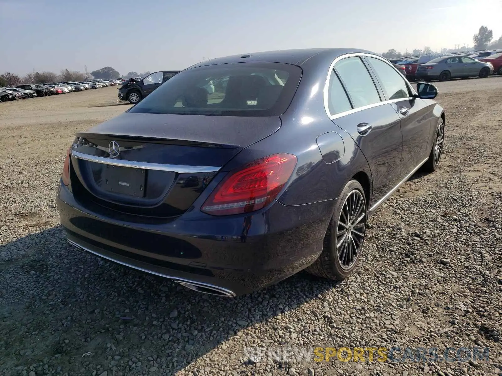 4 Photograph of a damaged car 55SWF8DB3KU300864 MERCEDES-BENZ C CLASS 2019