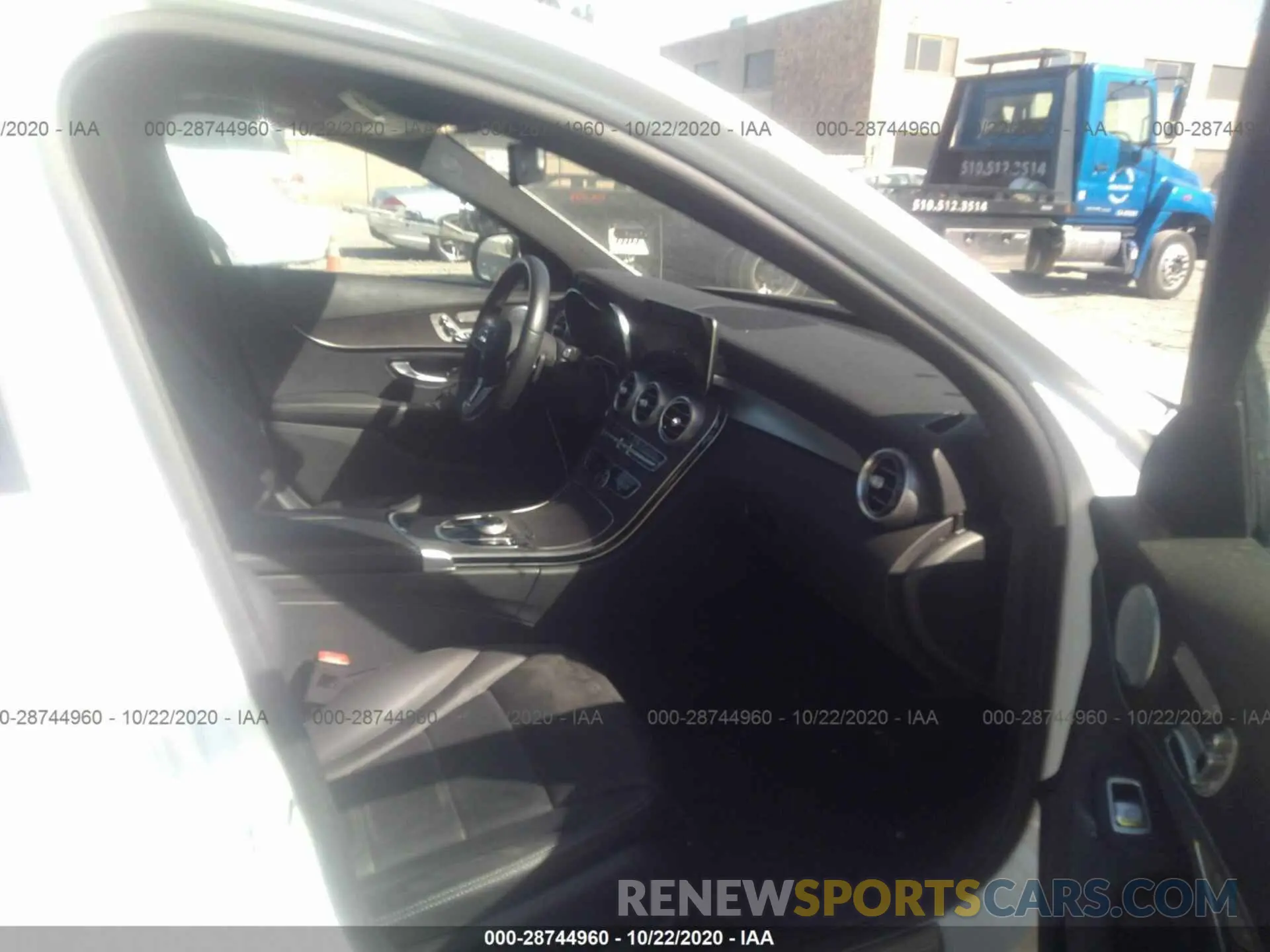 5 Photograph of a damaged car 55SWF8DB4KU300517 MERCEDES-BENZ C-CLASS 2019