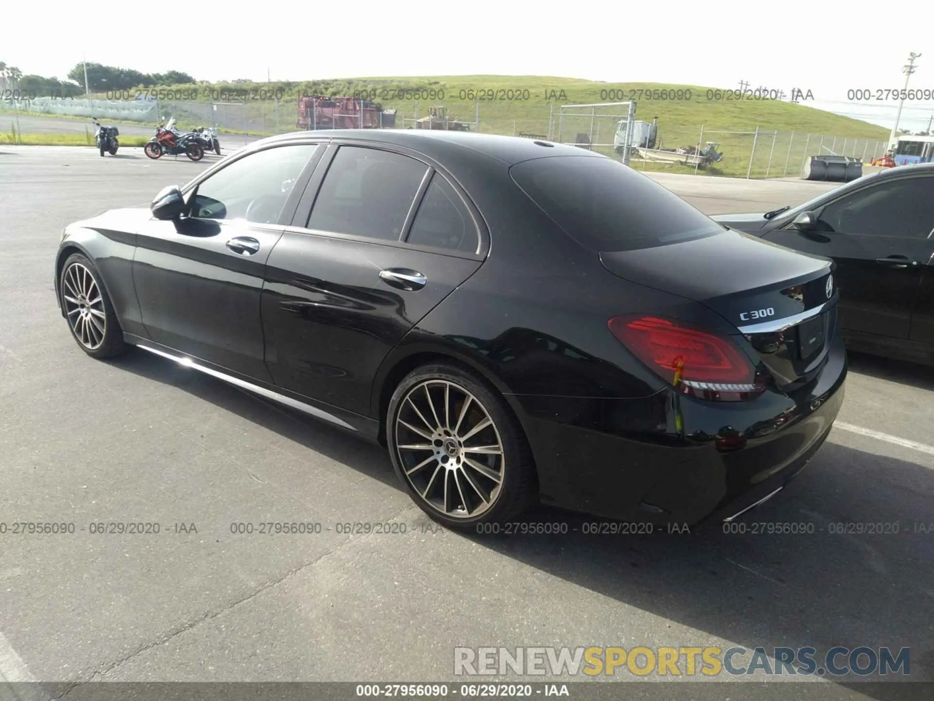 3 Photograph of a damaged car 55SWF8DB4KU311159 MERCEDES-BENZ C-CLASS 2019