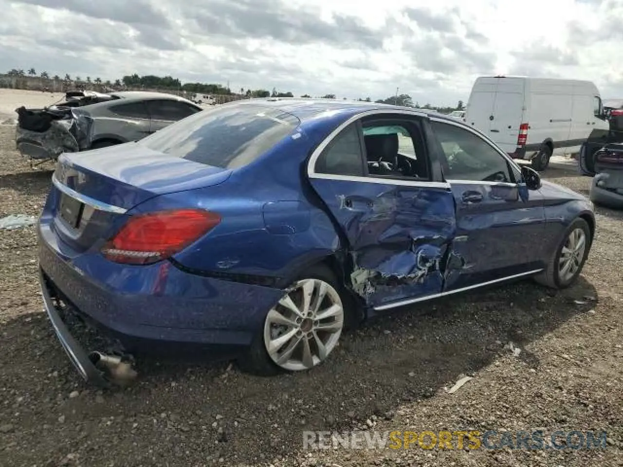 4 Фотография поврежденного автомобиля 55SWF8DB4KU317544 MERCEDES-BENZ C-CLASS 2019
