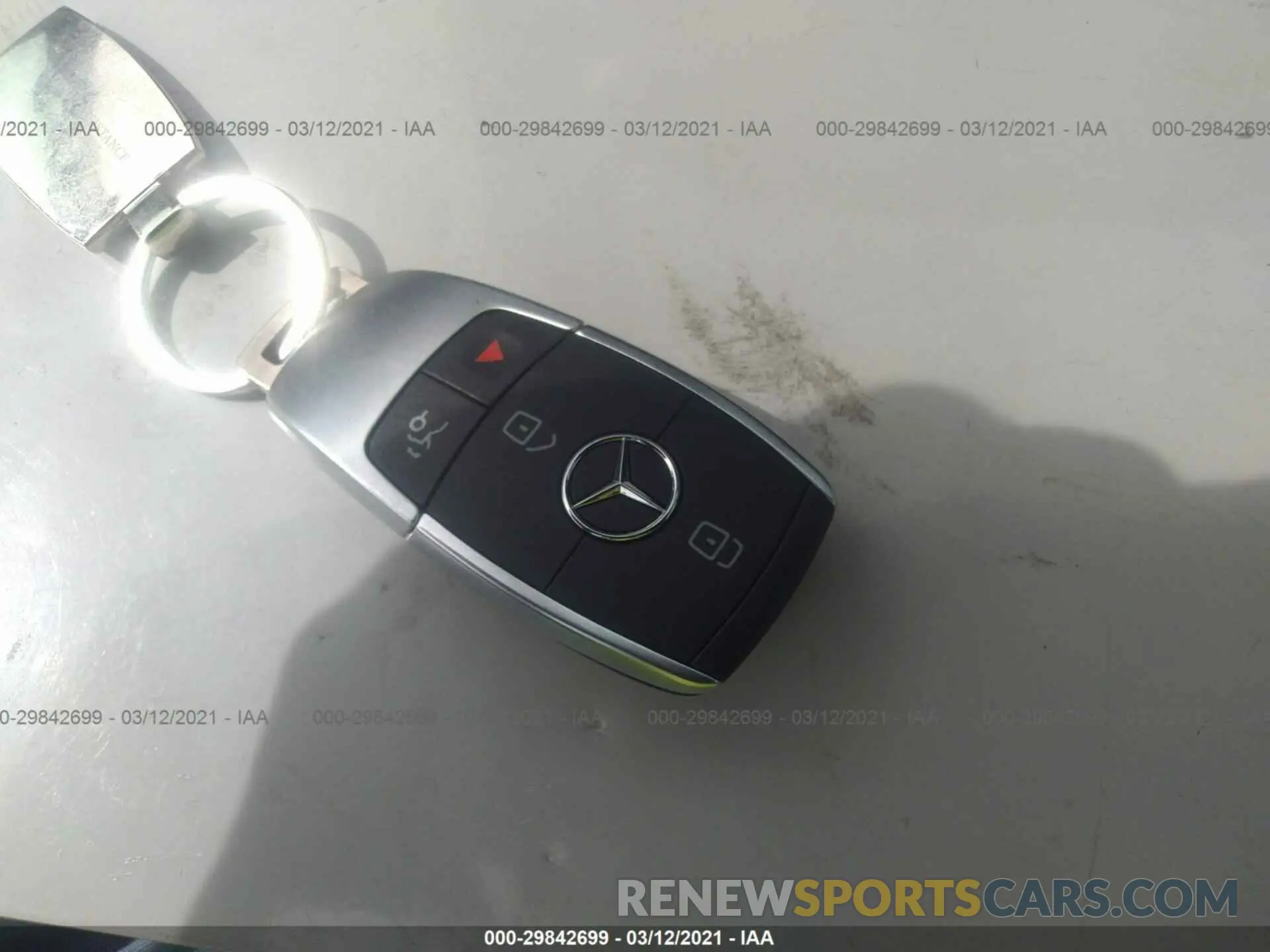 11 Photograph of a damaged car 55SWF8DB5KU290922 MERCEDES-BENZ C-CLASS 2019
