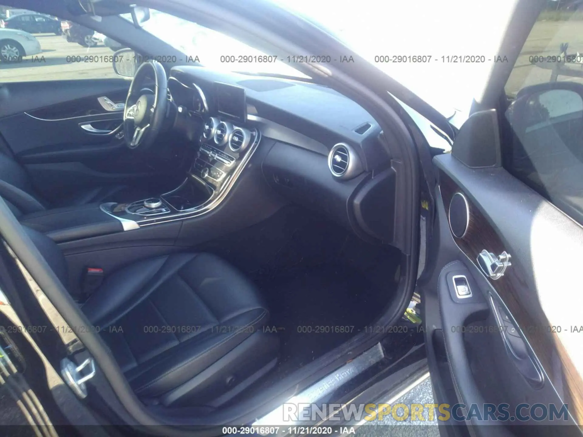 5 Photograph of a damaged car 55SWF8DB5KU294159 MERCEDES-BENZ C-CLASS 2019