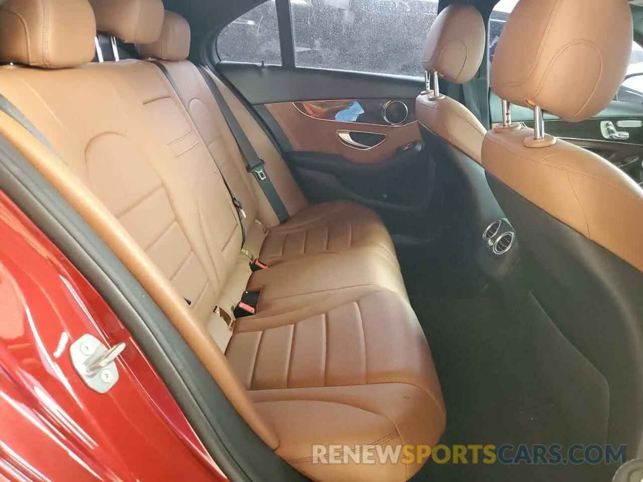 10 Photograph of a damaged car 55SWF8DB5KU306472 MERCEDES-BENZ C-CLASS 2019