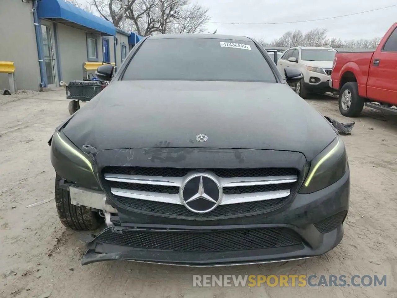5 Photograph of a damaged car 55SWF8DB8KU293605 MERCEDES-BENZ C-CLASS 2019