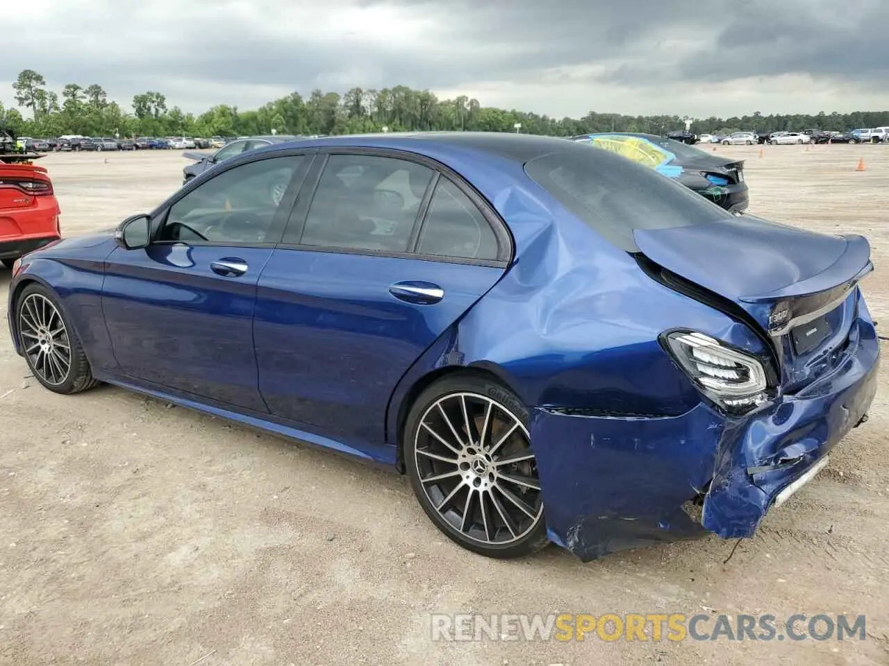 2 Photograph of a damaged car 55SWF8DB8KU317563 MERCEDES-BENZ C-CLASS 2019