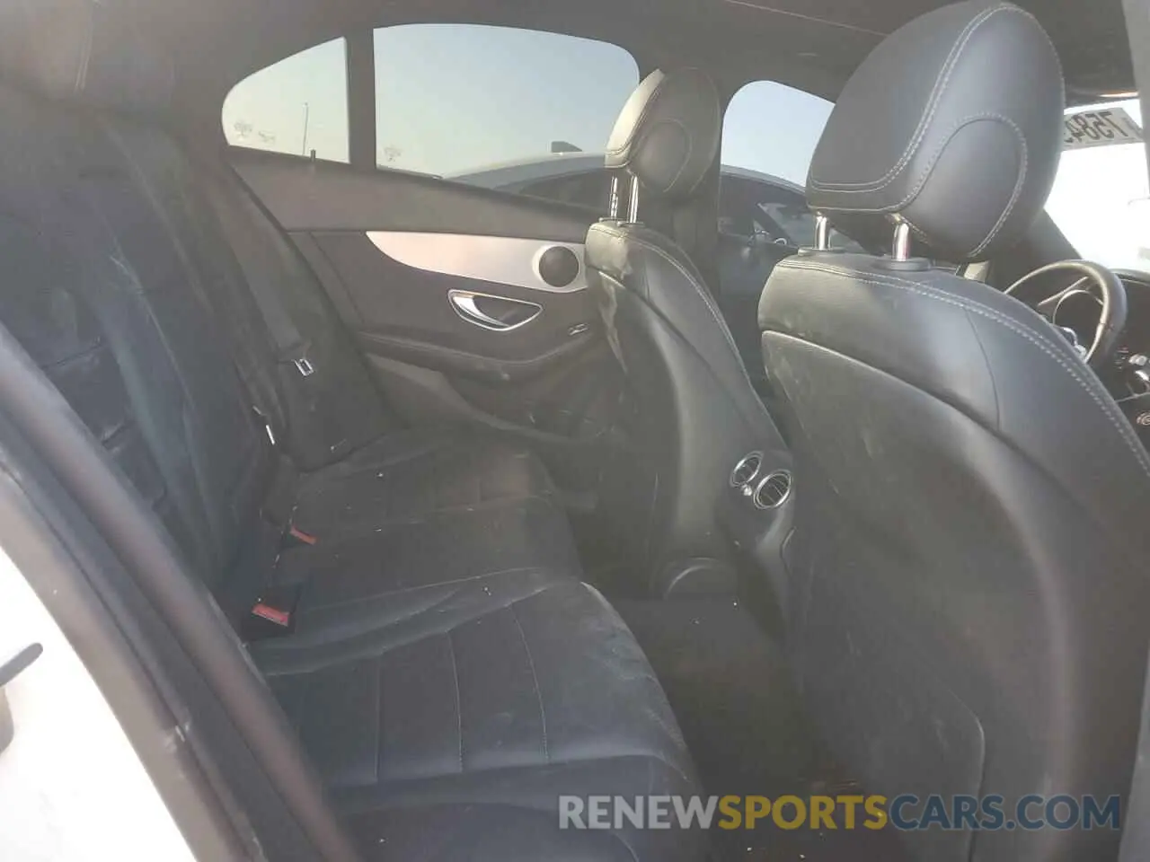 10 Photograph of a damaged car 55SWF8DB9KU285593 MERCEDES-BENZ C-CLASS 2019