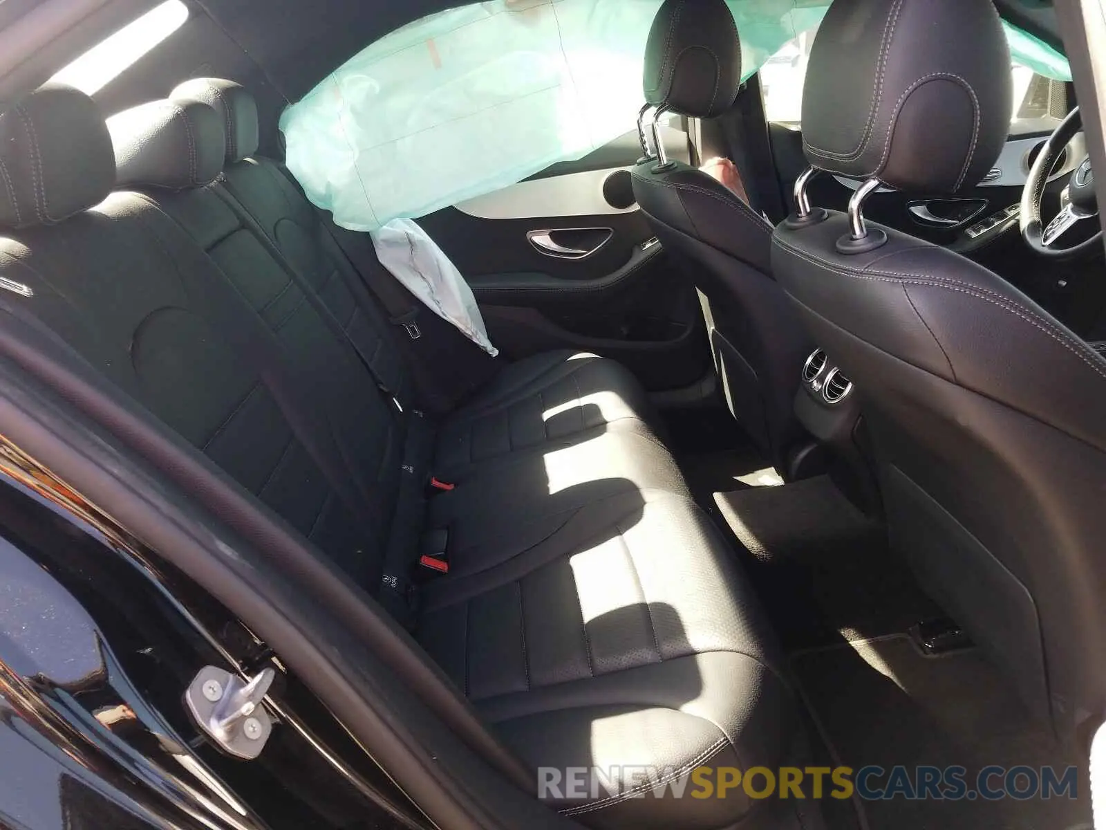 6 Photograph of a damaged car 55SWF8DB9KU287148 MERCEDES-BENZ C CLASS 2019