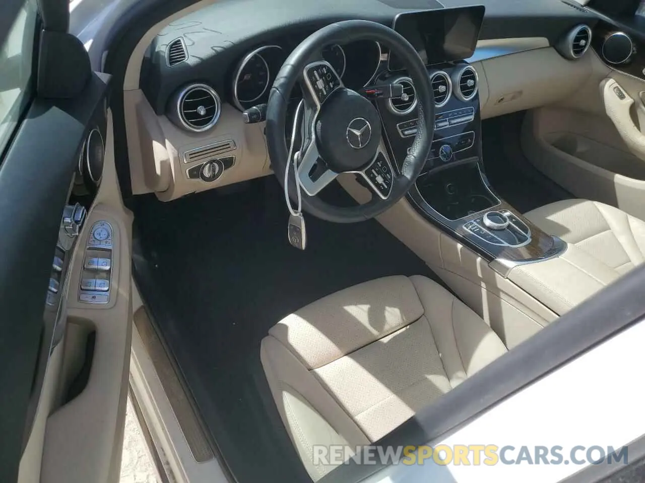 8 Photograph of a damaged car 55SWF8DB9KU306796 MERCEDES-BENZ C-CLASS 2019
