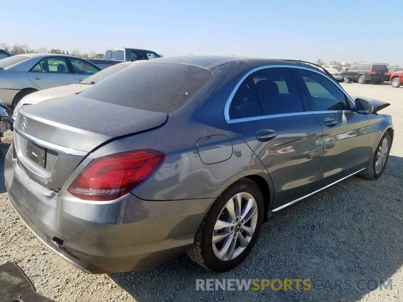 4 Photograph of a damaged car 55SWF8DBXKU295520 MERCEDES-BENZ C CLASS 2019
