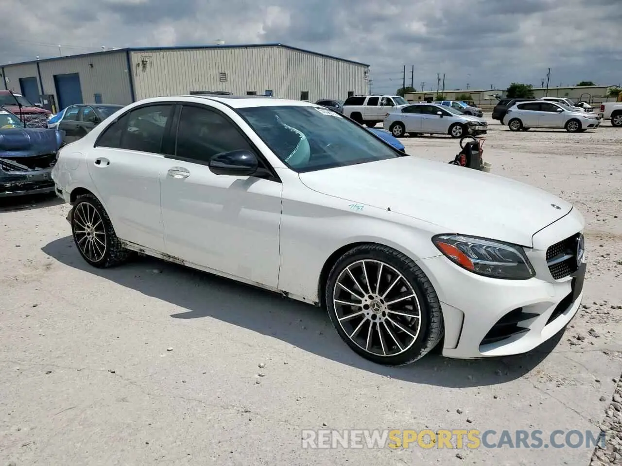 4 Фотография поврежденного автомобиля 55SWF8DBXKU310789 MERCEDES-BENZ C-CLASS 2019