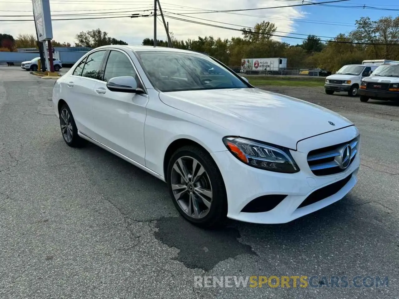 2 Photograph of a damaged car 55SWF8EB0KU291068 MERCEDES-BENZ C-CLASS 2019