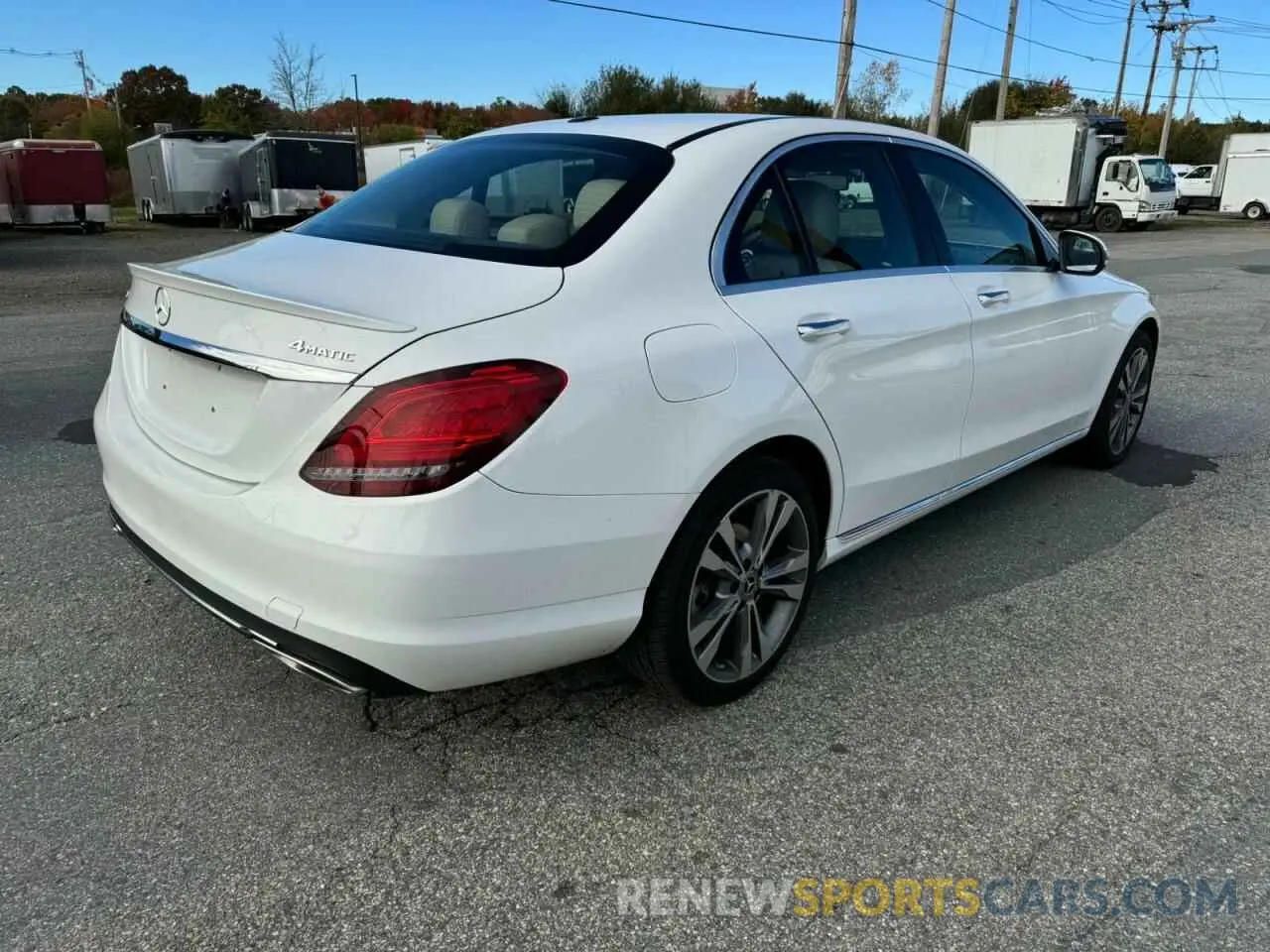 4 Photograph of a damaged car 55SWF8EB0KU291068 MERCEDES-BENZ C-CLASS 2019