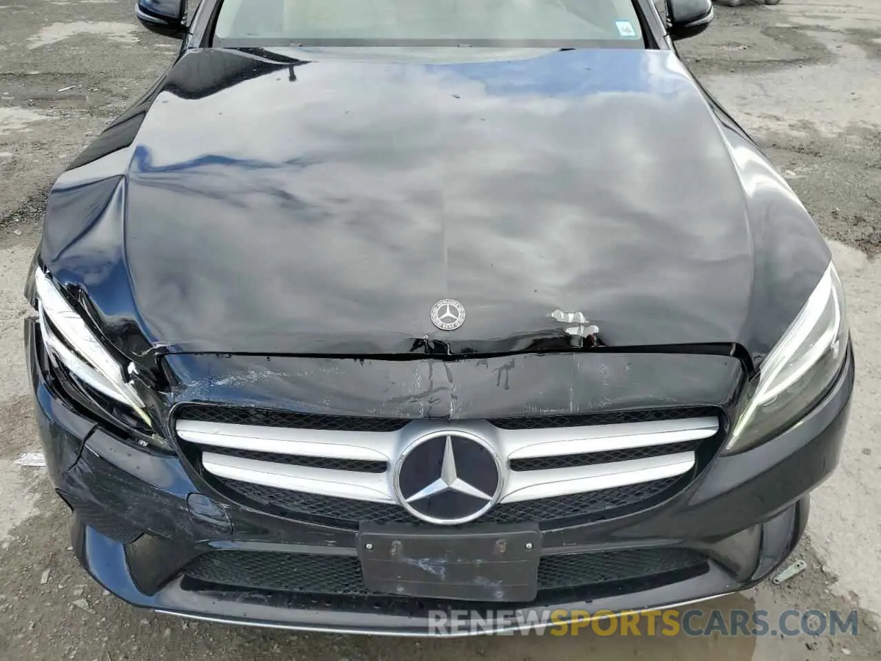 12 Photograph of a damaged car 55SWF8EB0KU310640 MERCEDES-BENZ C-CLASS 2019