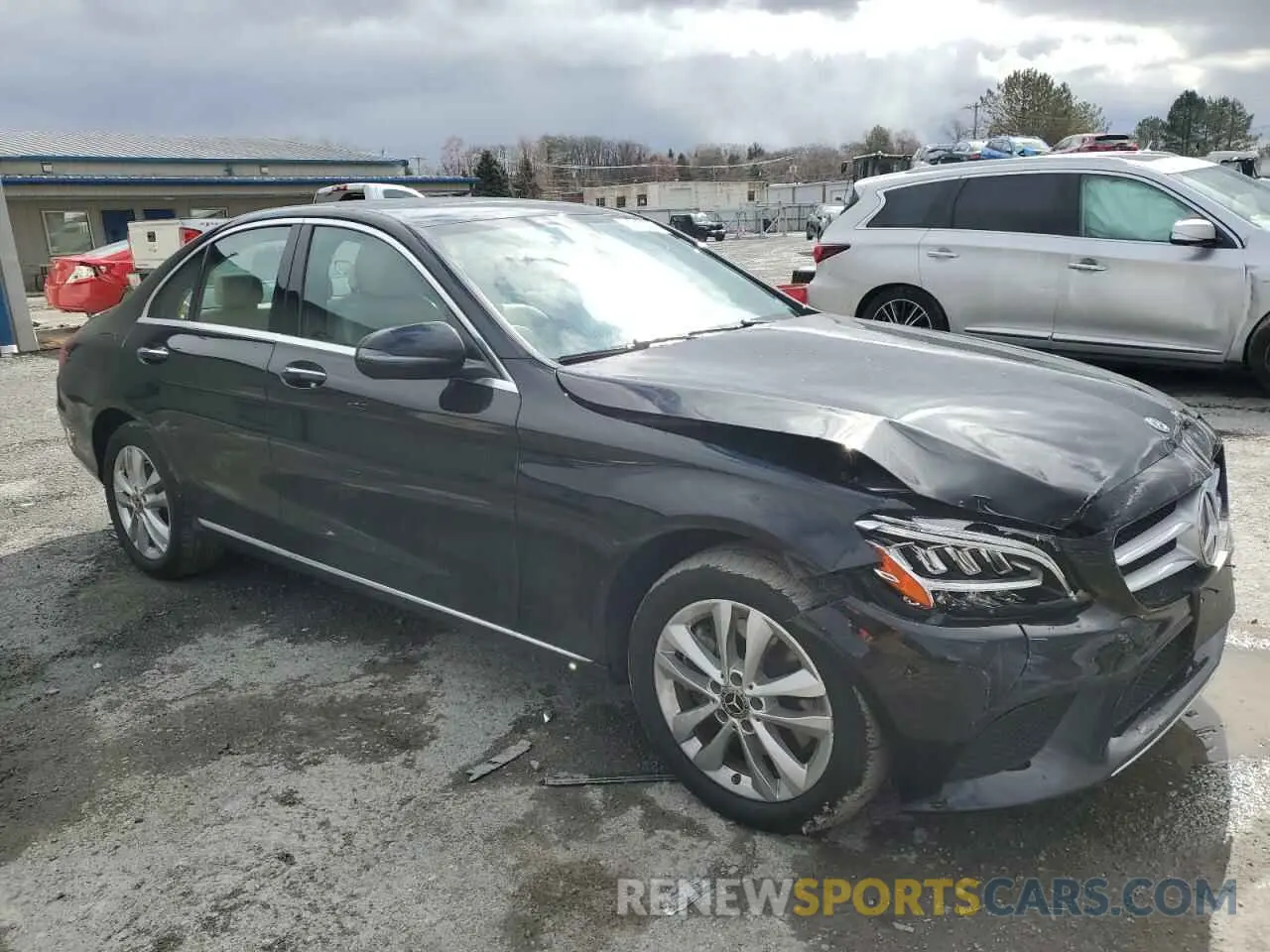 4 Photograph of a damaged car 55SWF8EB0KU310640 MERCEDES-BENZ C-CLASS 2019