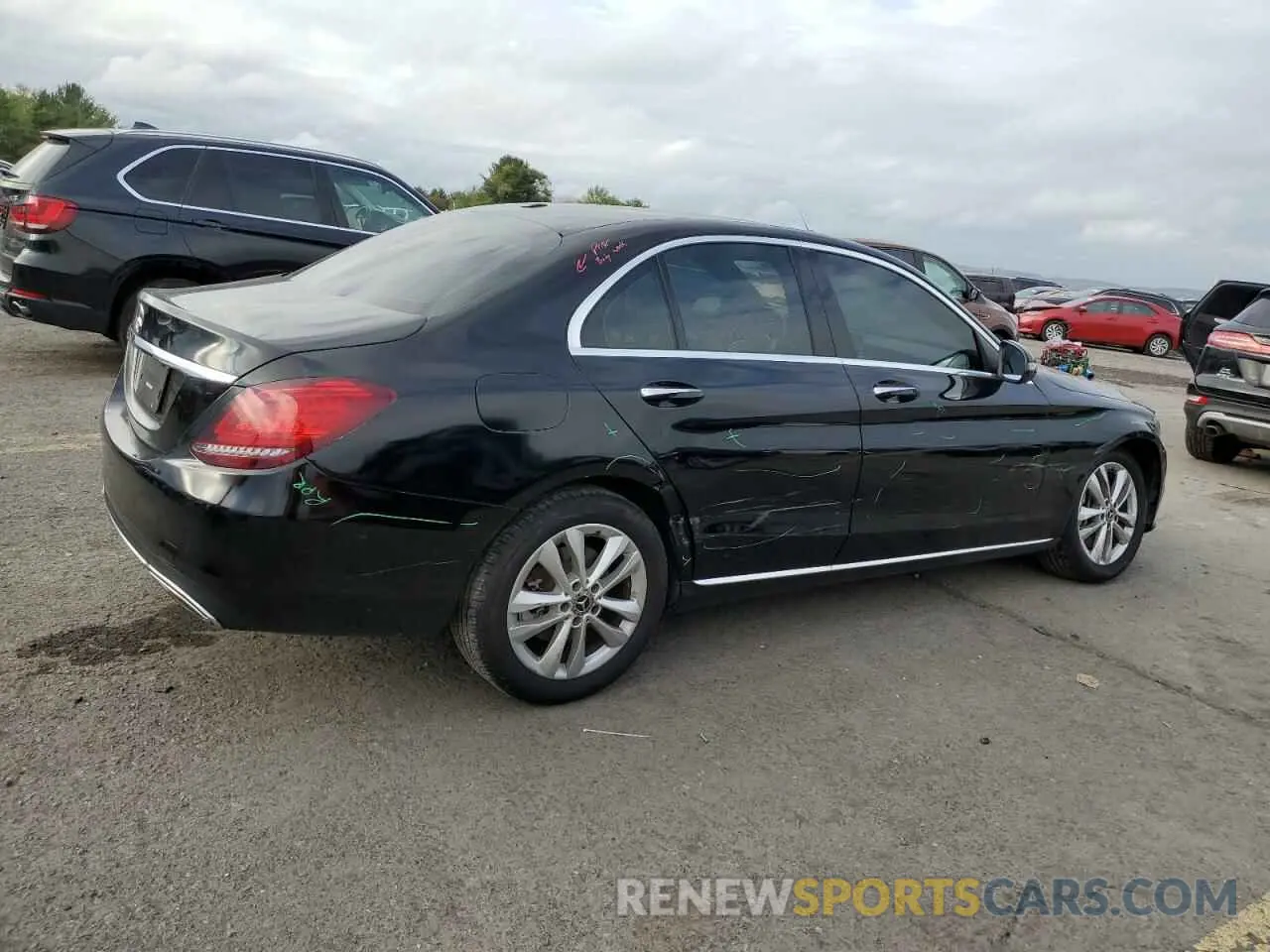 3 Photograph of a damaged car 55SWF8EB3KU316240 MERCEDES-BENZ C-CLASS 2019