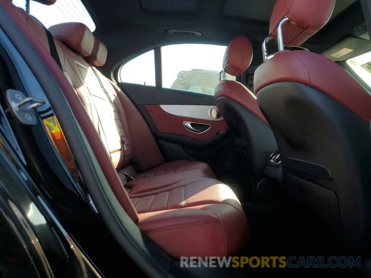 10 Фотография поврежденного автомобиля 55SWF8EB3KU318456 MERCEDES-BENZ C-CLASS 2019