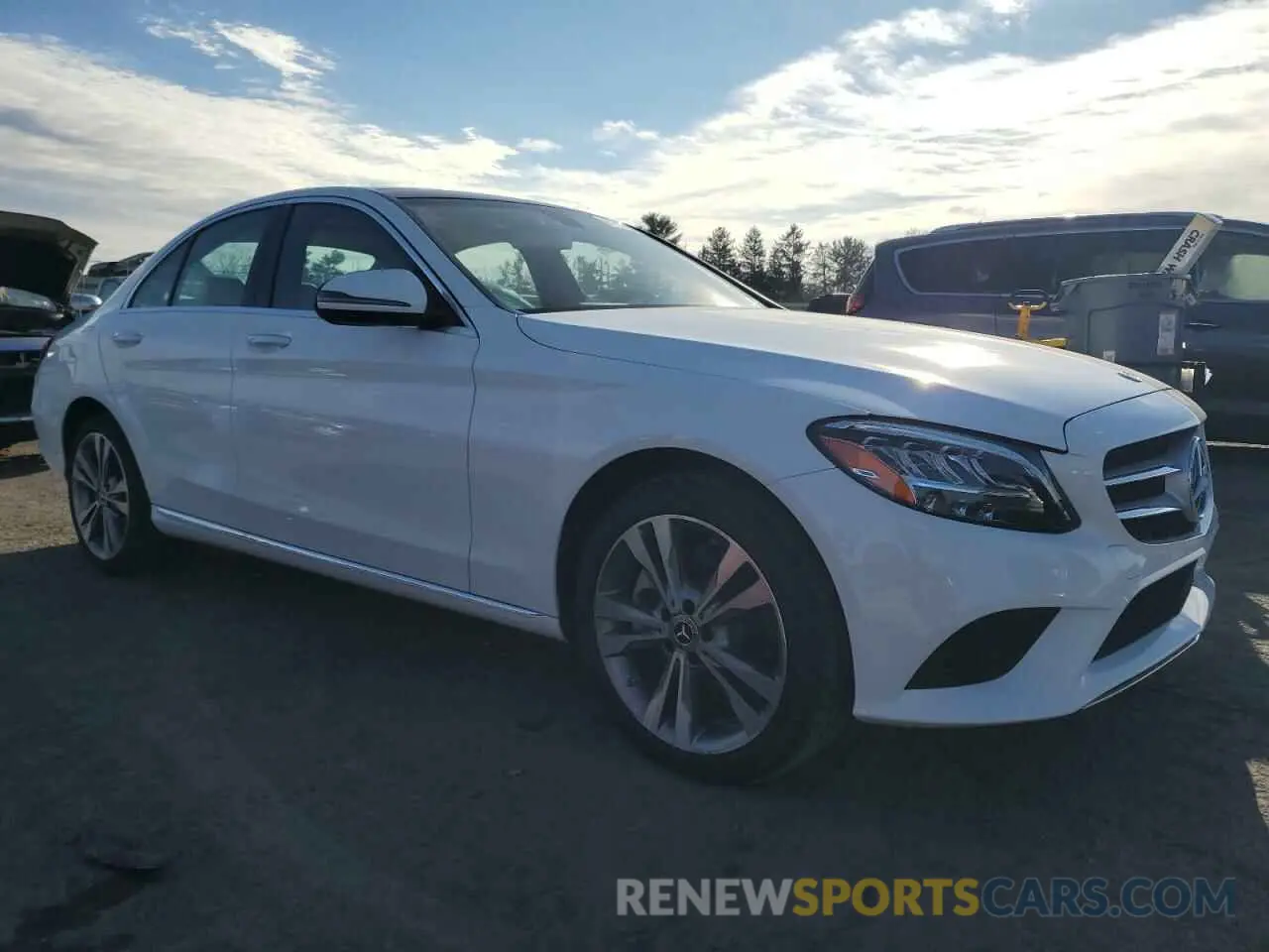 4 Photograph of a damaged car 55SWF8EB4KU284690 MERCEDES-BENZ C-CLASS 2019