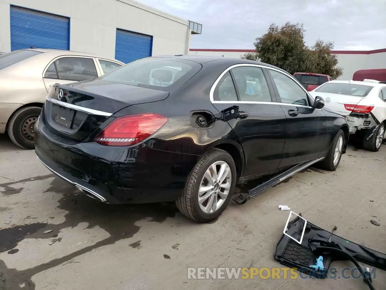 3 Фотография поврежденного автомобиля 55SWF8EB4KU316358 MERCEDES-BENZ C-CLASS 2019