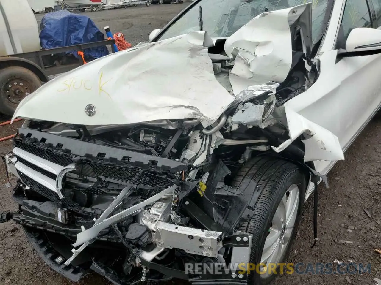 9 Photograph of a damaged car 55SWF8EB6KU312795 MERCEDES-BENZ C-CLASS 2019