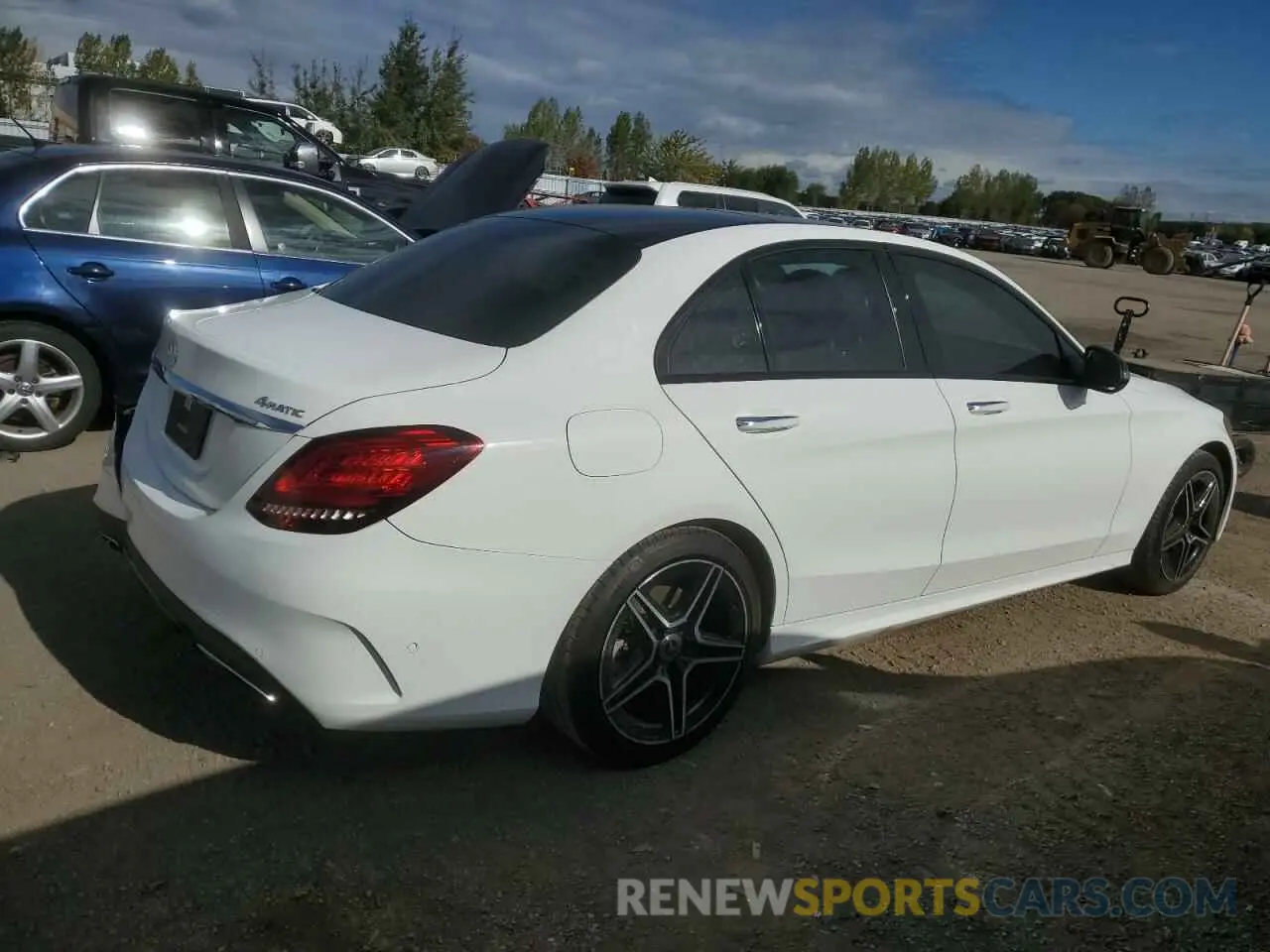 3 Фотография поврежденного автомобиля 55SWF8EB7KU320131 MERCEDES-BENZ C-CLASS 2019