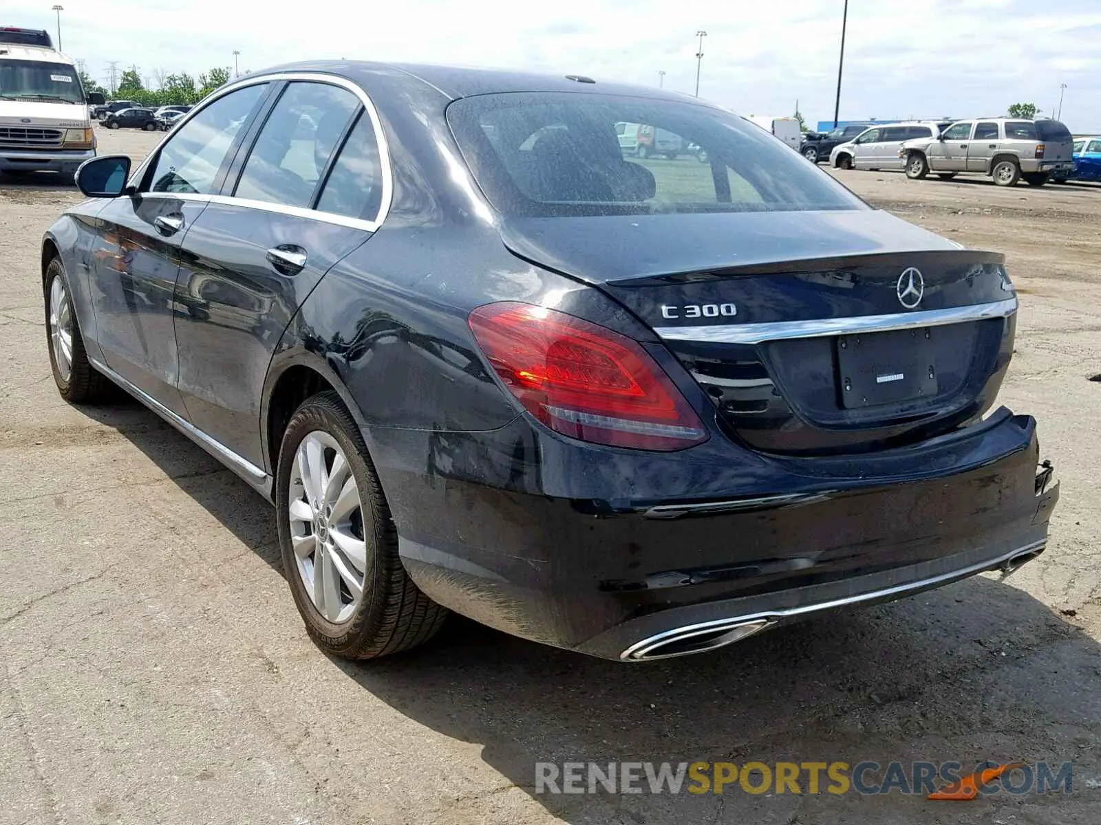 3 Photograph of a damaged car 55SWF8EB8KU313818 MERCEDES-BENZ C CLASS 2019