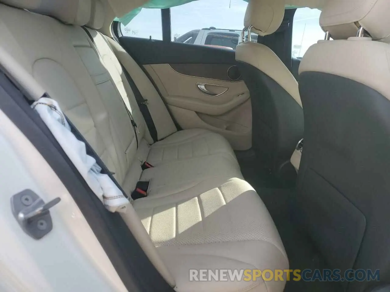 11 Photograph of a damaged car 55SWF8EB9KU291652 MERCEDES-BENZ C-CLASS 2019