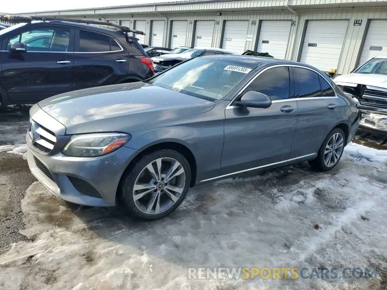 1 Фотография поврежденного автомобиля 55SWF8EBXKU300214 MERCEDES-BENZ C-CLASS 2019