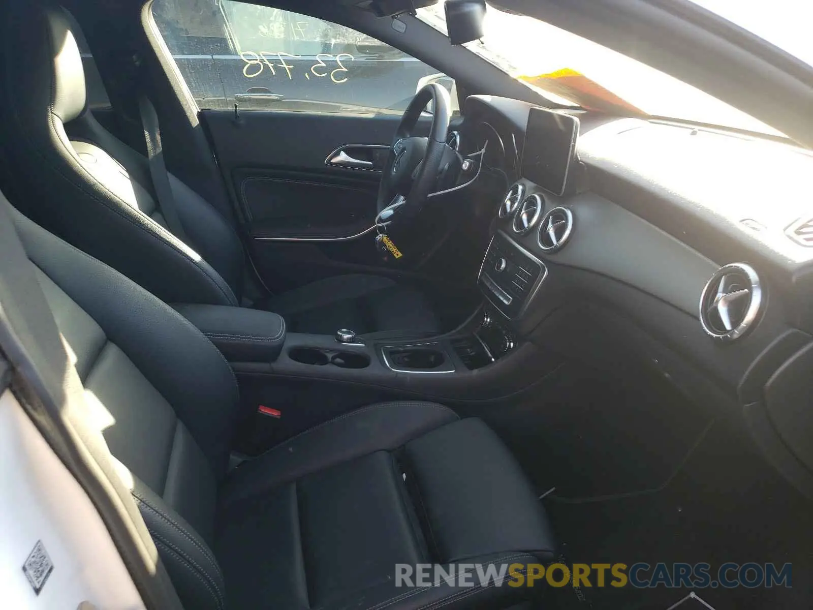 5 Photograph of a damaged car WDDSJ4EB2KN743147 MERCEDES-BENZ C CLASS 2019