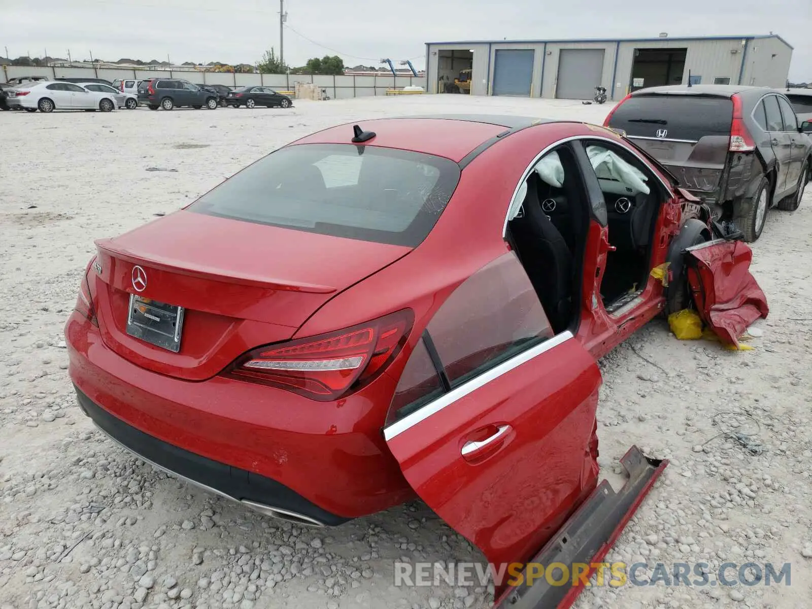 4 Photograph of a damaged car WDDSJ4EB8KN775259 MERCEDES-BENZ C CLASS 2019