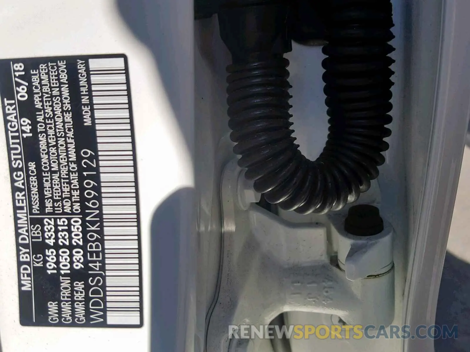 10 Photograph of a damaged car WDDSJ4EB9KN699129 MERCEDES-BENZ C CLASS 2019