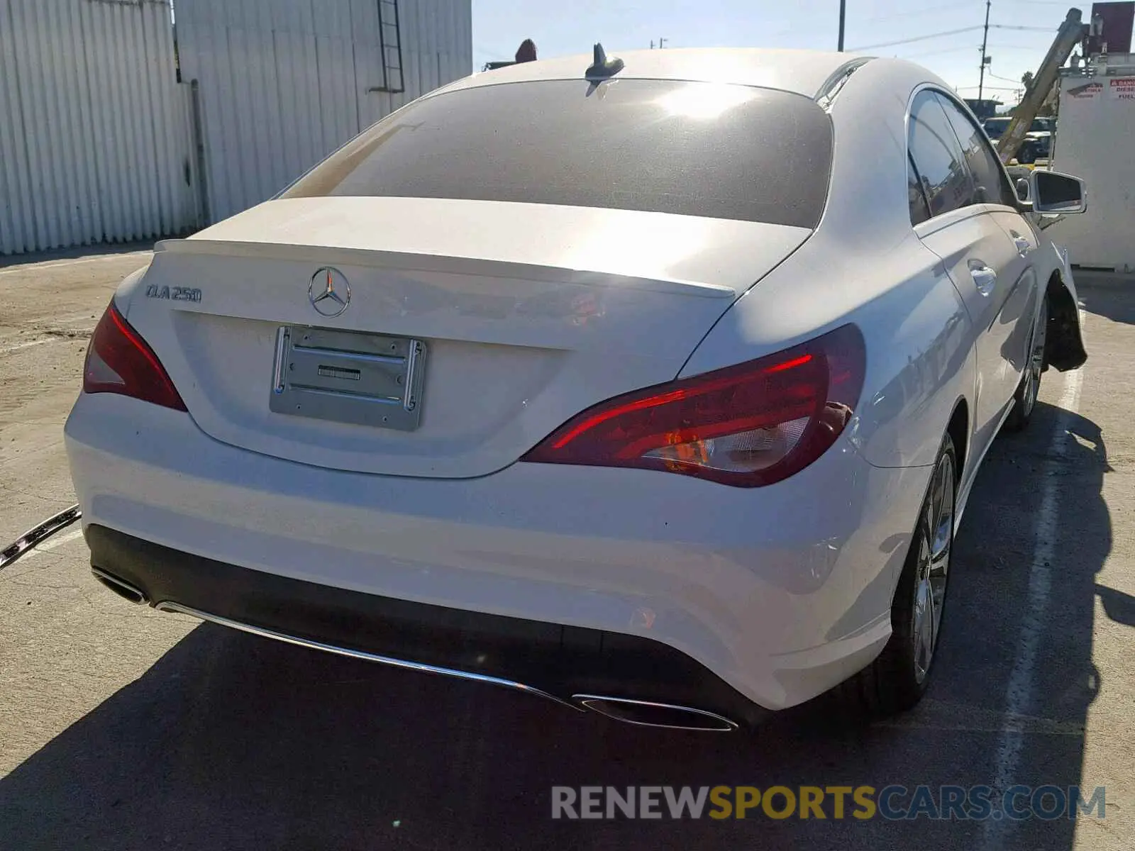 4 Photograph of a damaged car WDDSJ4EB9KN699129 MERCEDES-BENZ C CLASS 2019