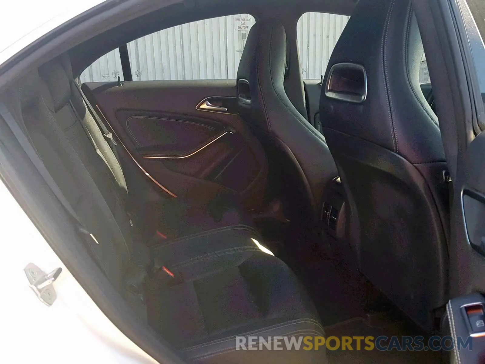6 Photograph of a damaged car WDDSJ4EB9KN699129 MERCEDES-BENZ C CLASS 2019