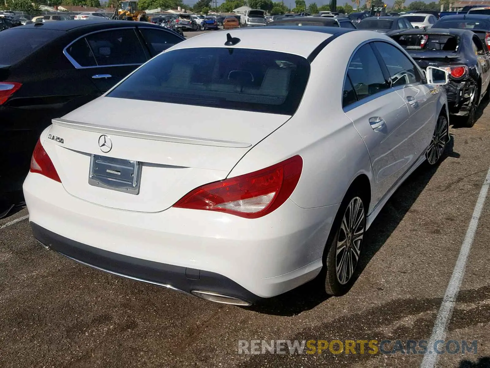 4 Photograph of a damaged car WDDSJ4EBXKN727391 MERCEDES-BENZ C CLASS 2019