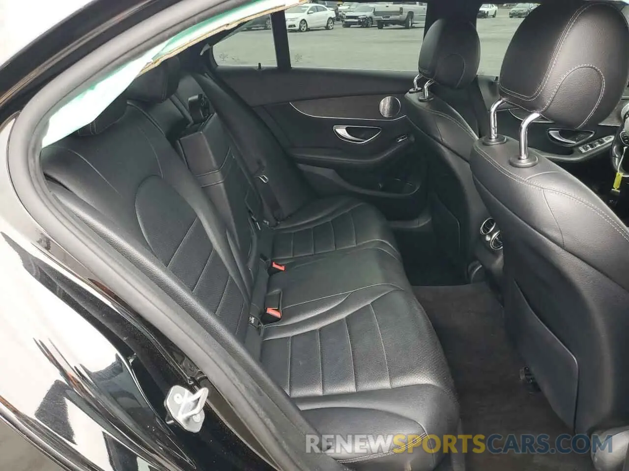 11 Фотография поврежденного автомобиля WDDWF8DB1KR483781 MERCEDES-BENZ C-CLASS 2019