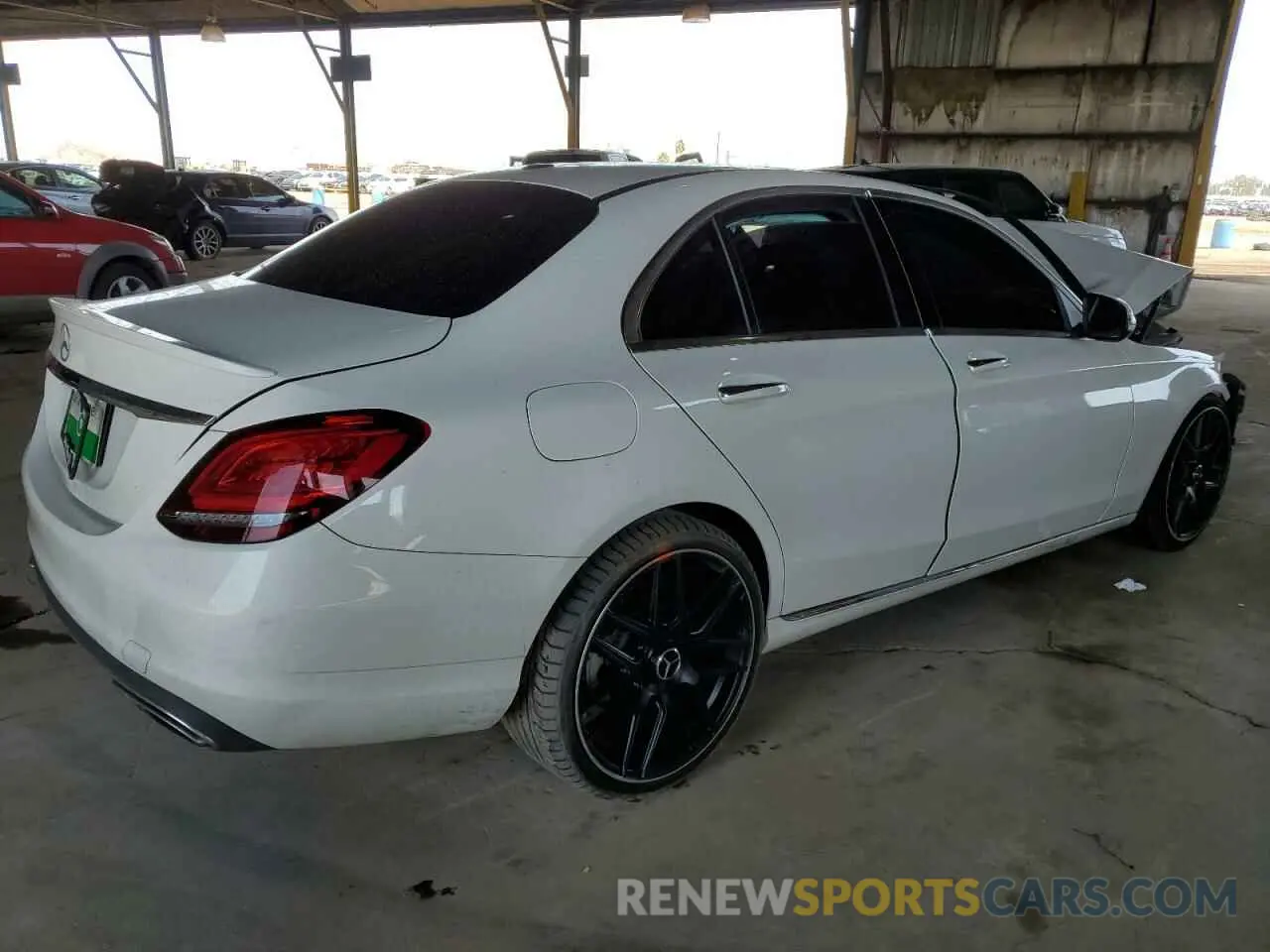 3 Photograph of a damaged car WDDWF8DB4KR462407 MERCEDES-BENZ C-CLASS 2019