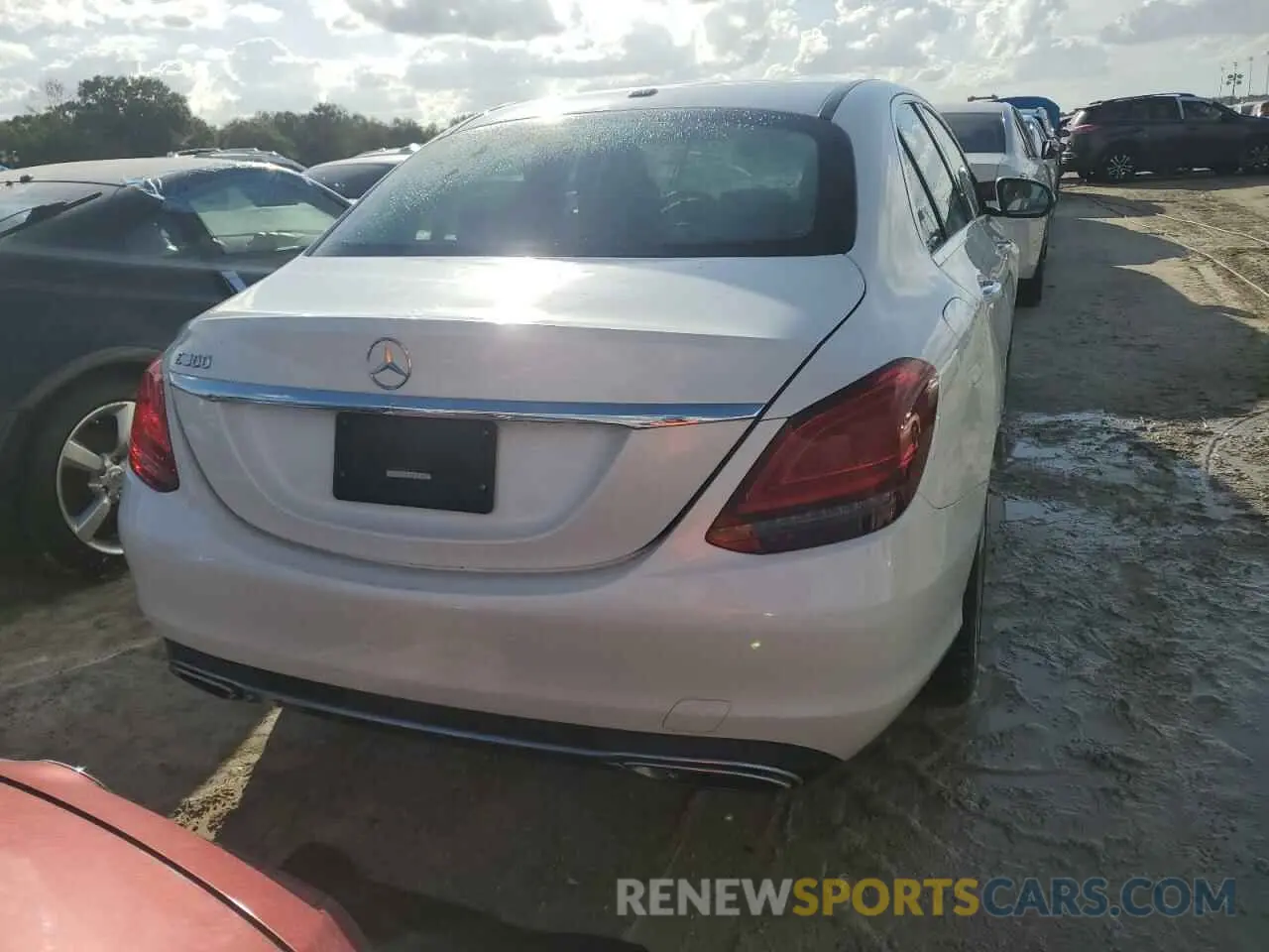 6 Photograph of a damaged car WDDWF8DB7KR461512 MERCEDES-BENZ C-CLASS 2019